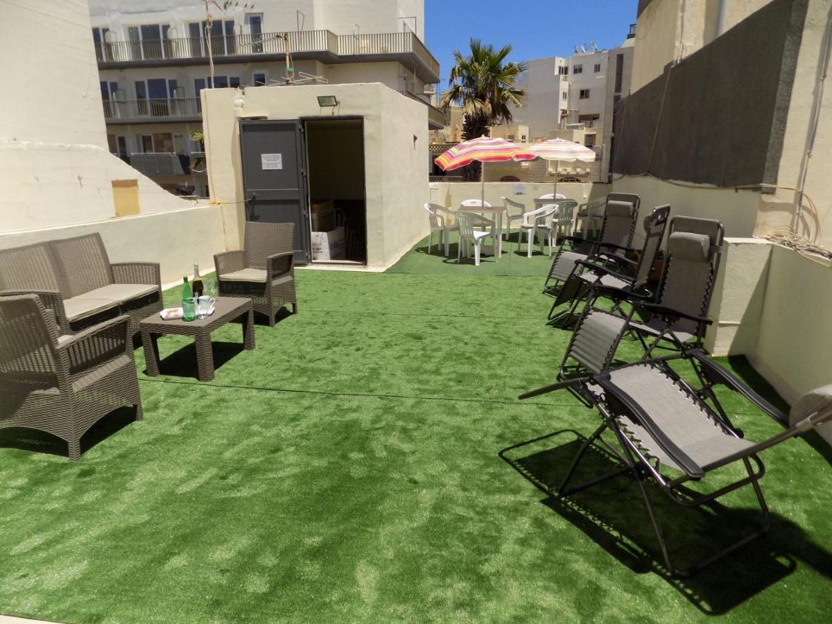 Seabreeze Holiday Guestrooms St. Paul's Bay Exteriör bild