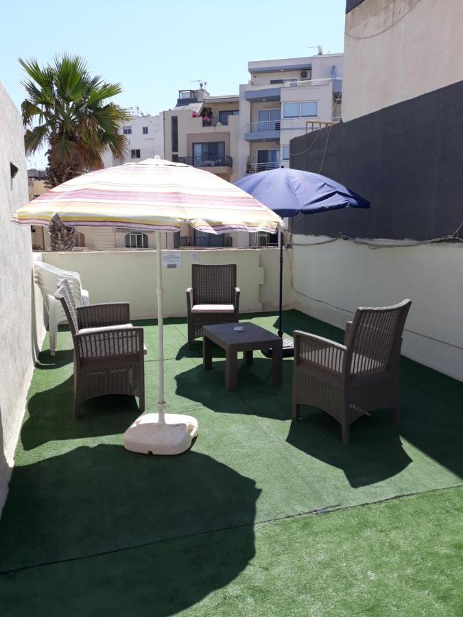 Seabreeze Holiday Guestrooms St. Paul's Bay Exteriör bild